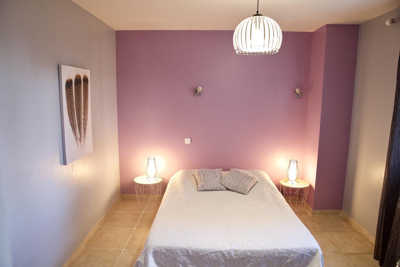 Hotel Le Bernon Connaux Esterno foto